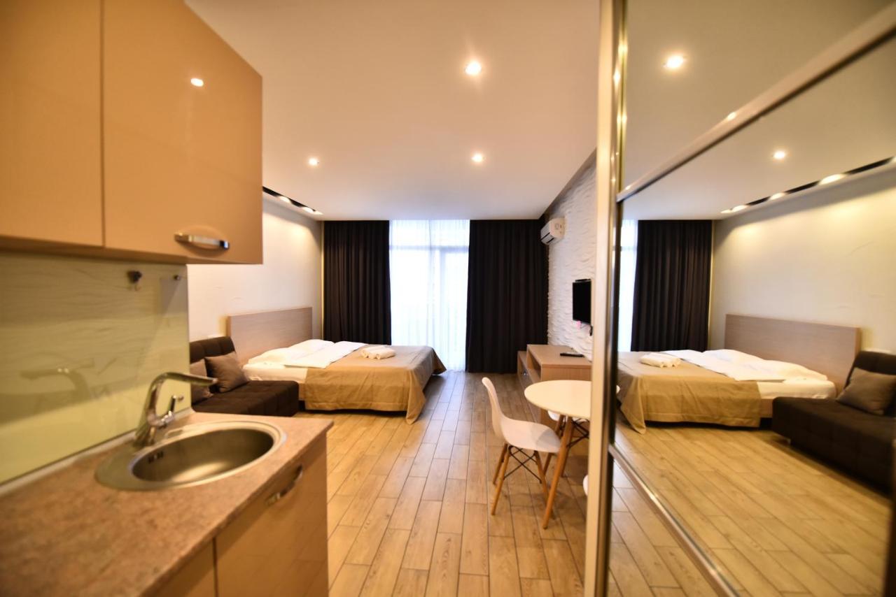 Welcome Orbi Batumi Sea View Appartement Buitenkant foto